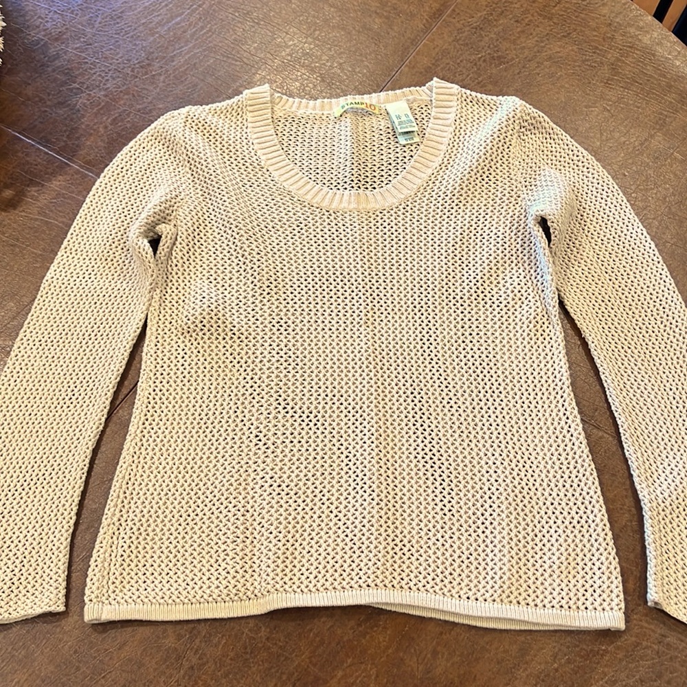 Womens summer/spring sweater. Size Xl. Stamp10